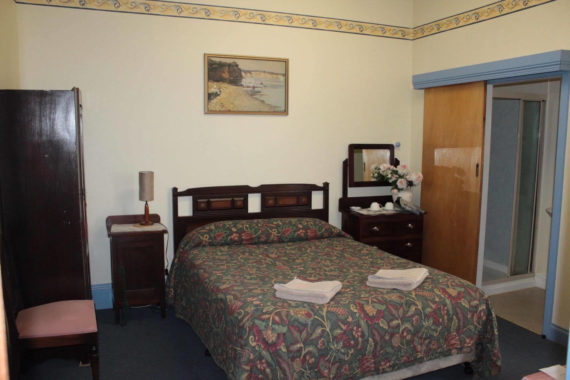 Bischoff Hotel Waratah Ngoại thất bức ảnh